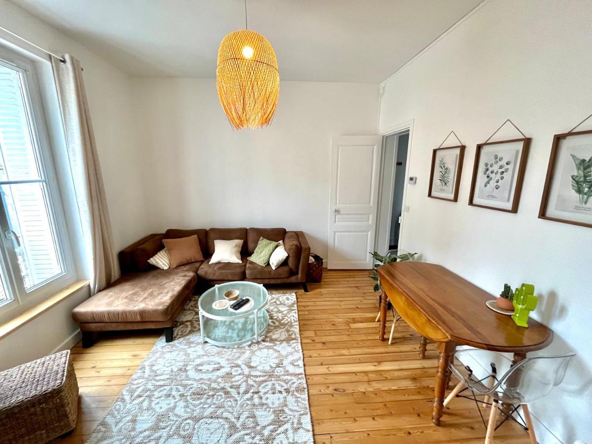 Appartement Entier En Plein Coeur Du Centre Ville كومبيينْيِ المظهر الخارجي الصورة